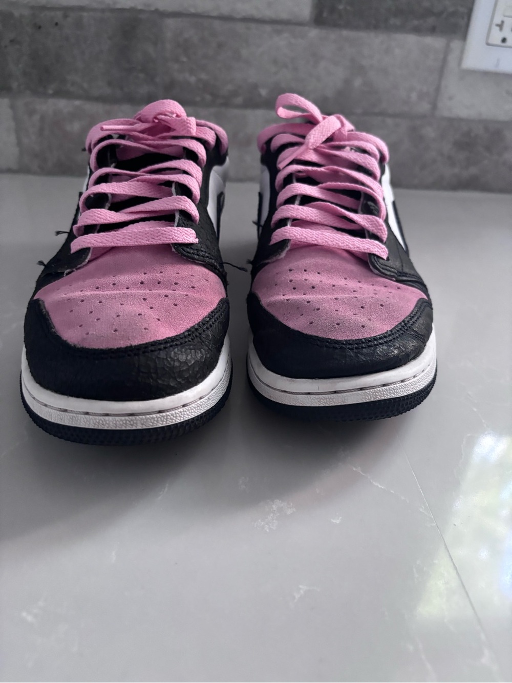 Nike Air Jordan 1 Low “Pink Wash” Sneakers – Women’s Size 7 - Picture 6 of 12